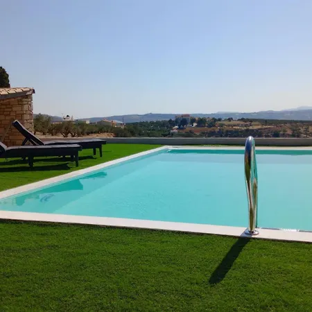 Endless Horizon With Infinity Pool וילה Skalanion