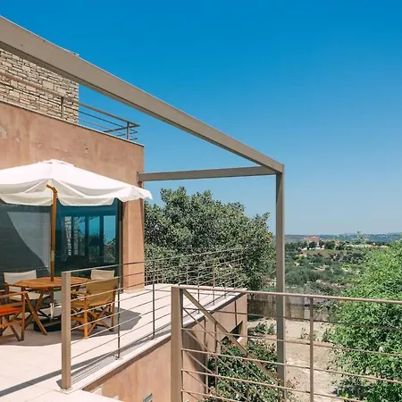 Endless Horizon With Infinity Pool Villa